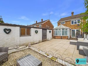 Garden - click for photo gallery